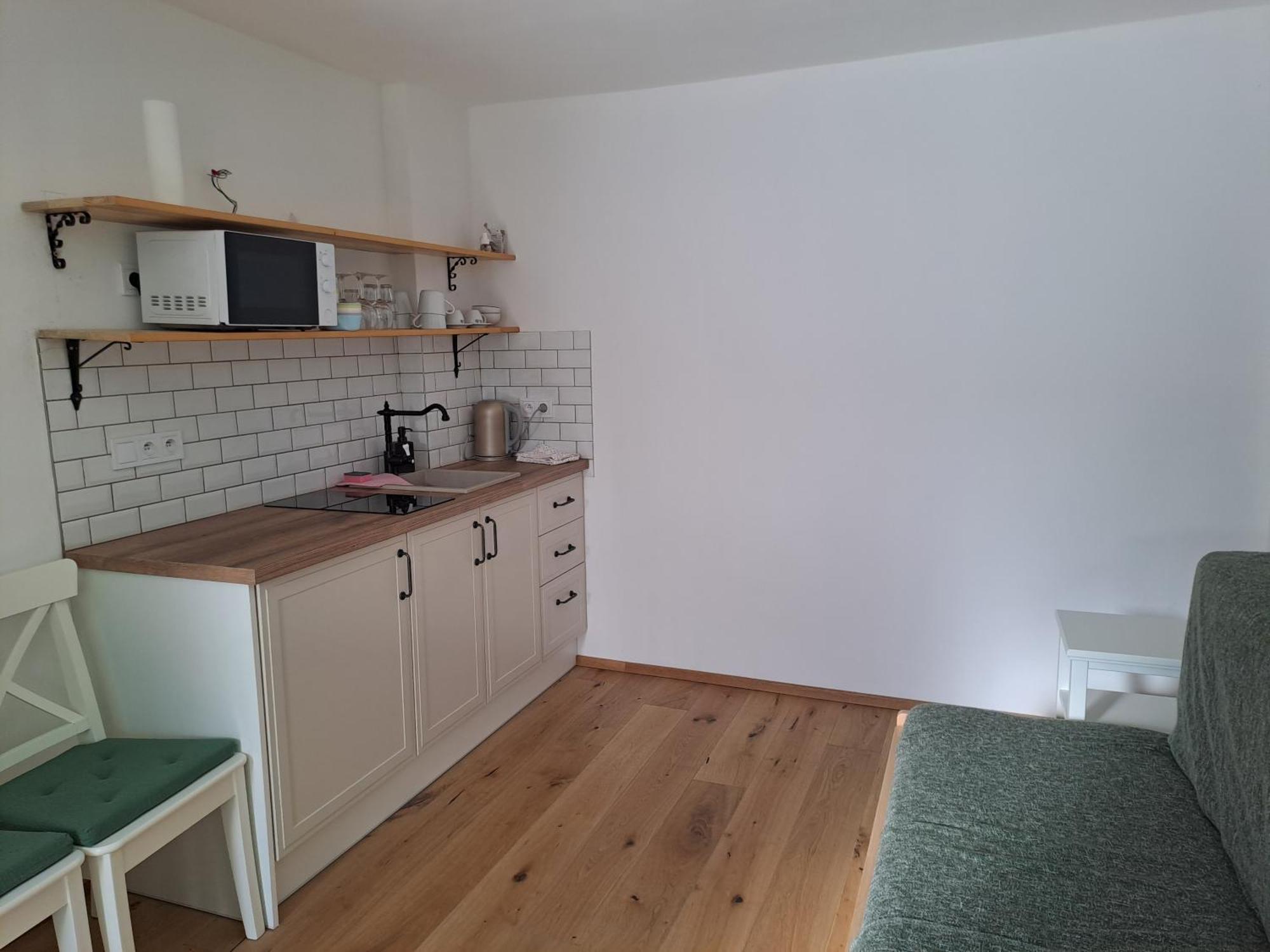 Mirabelka Rakvice Apartment Luaran gambar